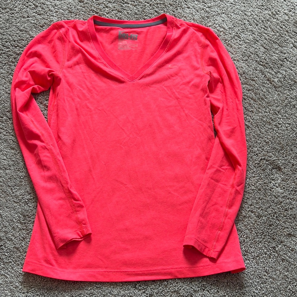 Women’s long sleeve Nike dri-fit.